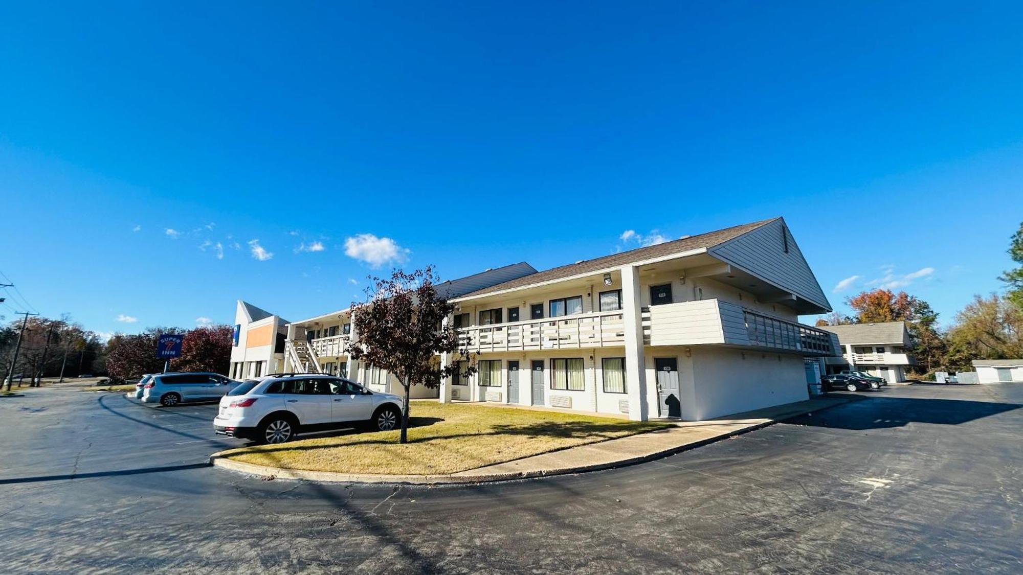 Super 7 Inn By Oyo Tupelo Hwy 178 エクステリア 写真