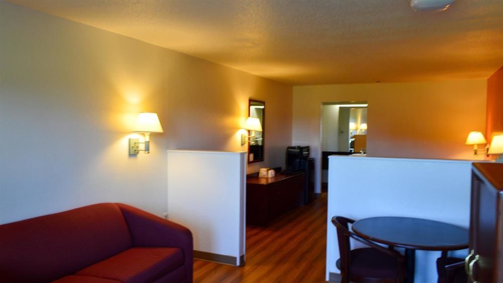 Super 7 Inn By Oyo Tupelo Hwy 178 エクステリア 写真